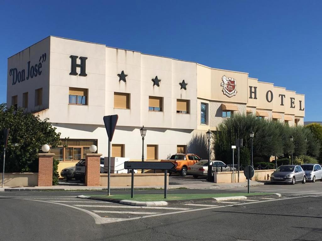 Hospedium Don Jose 3* Castalla